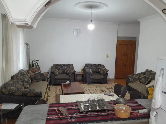 آپارتمان یک خوابه آنتیک 1