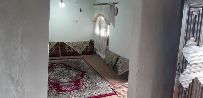 دوخوابه سرای عشق لفور