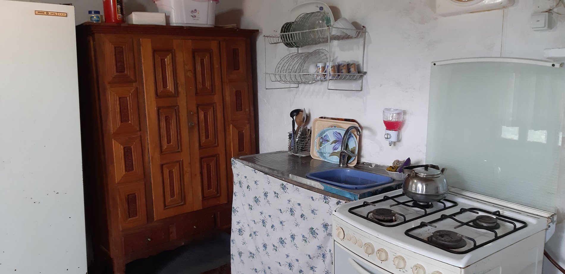 کلبه دوخوابه سرای عشق لفور