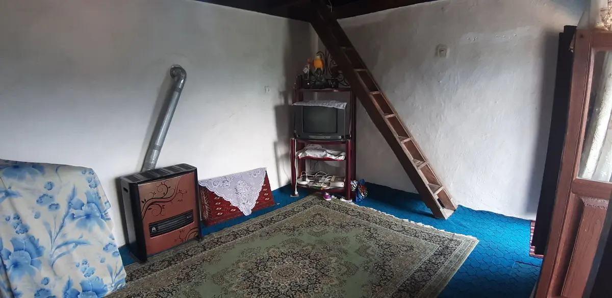 دوخوابه سرای عشق لفور