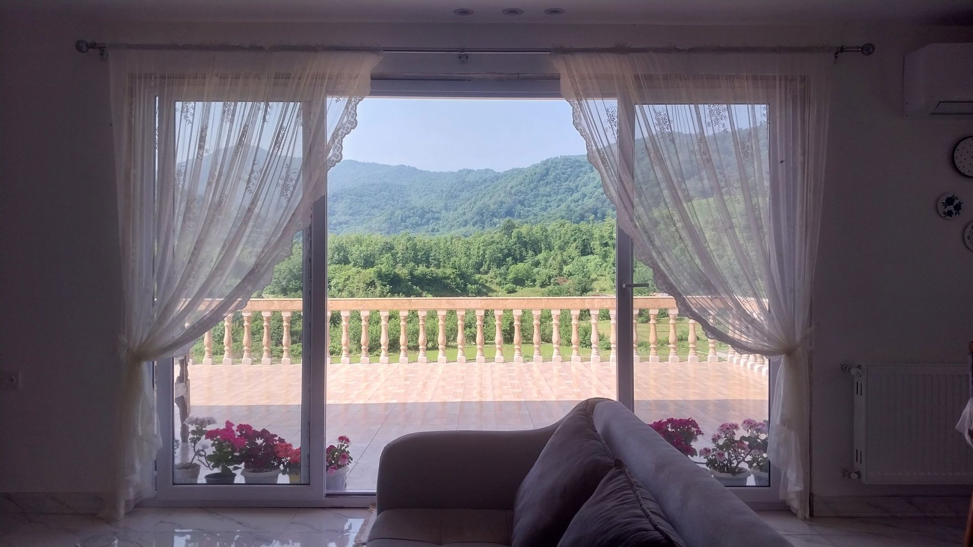 ویلا دوخوابه جنگلی سلیم