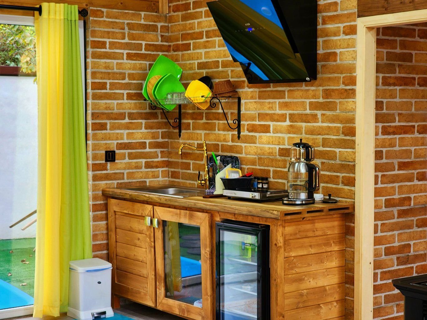 یک خوابه جنگلی لفور - واحد انجیلی