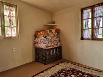 بومگردی یک خوابه گلشن 3