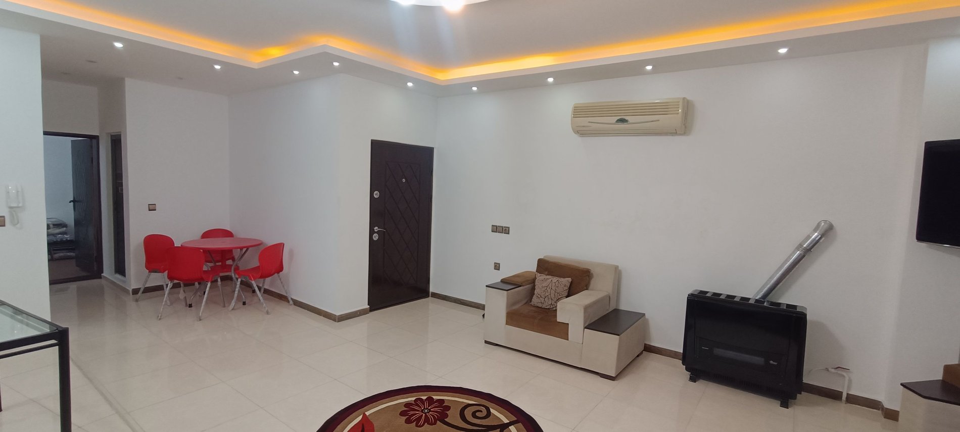 سوئیت دوخوابه گیلاپی