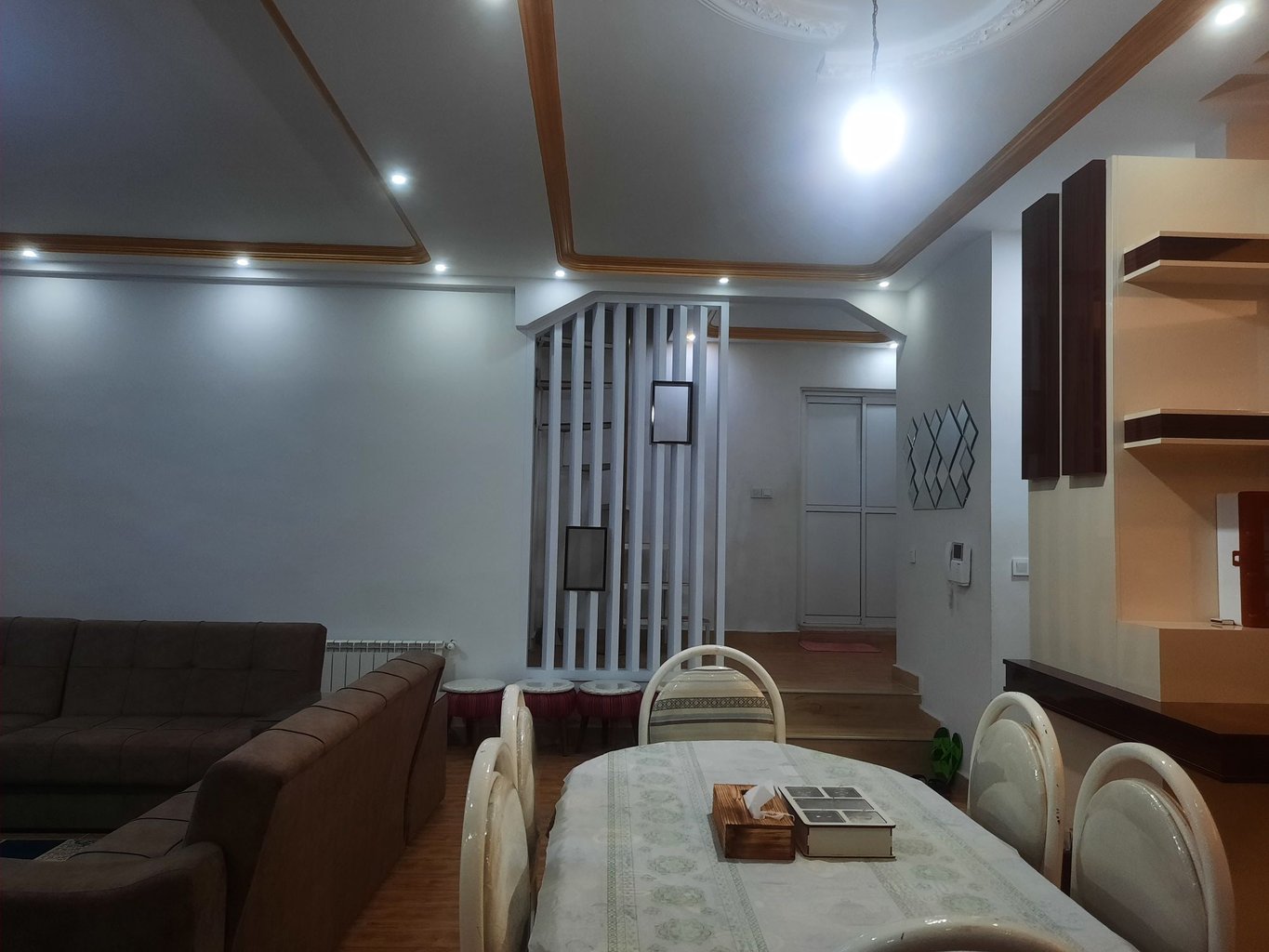 ویلا دوخوابه تی تی باران 2