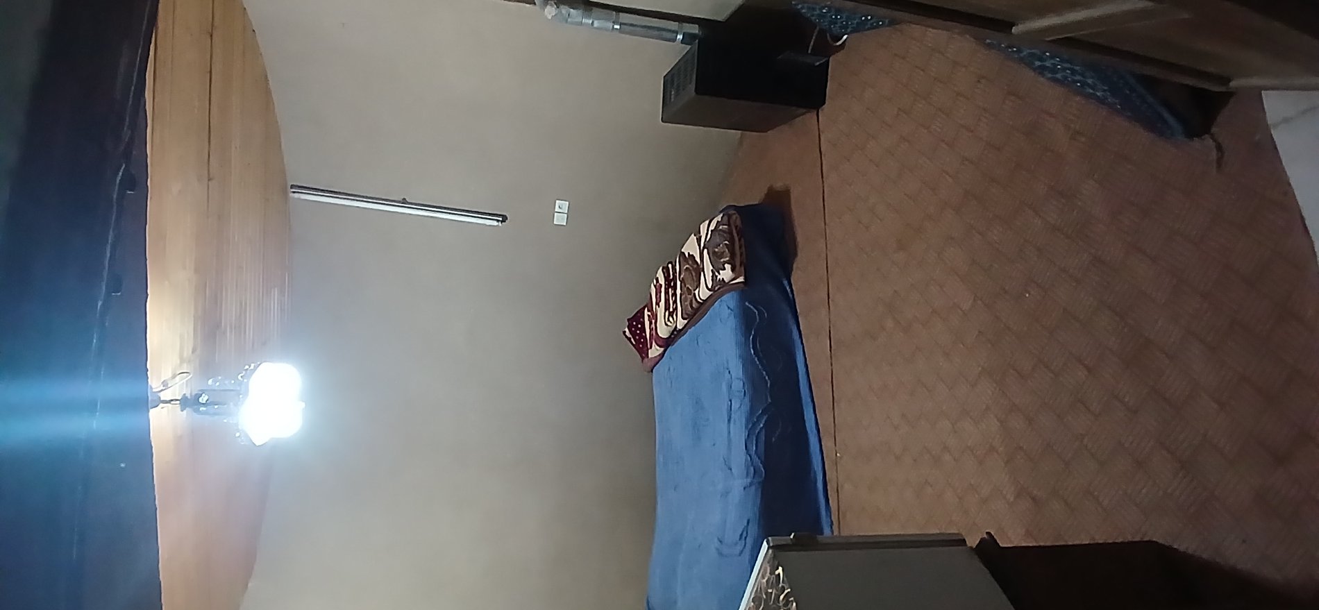 بوم گردی بومگردی یاس سفید - ۱۰۸