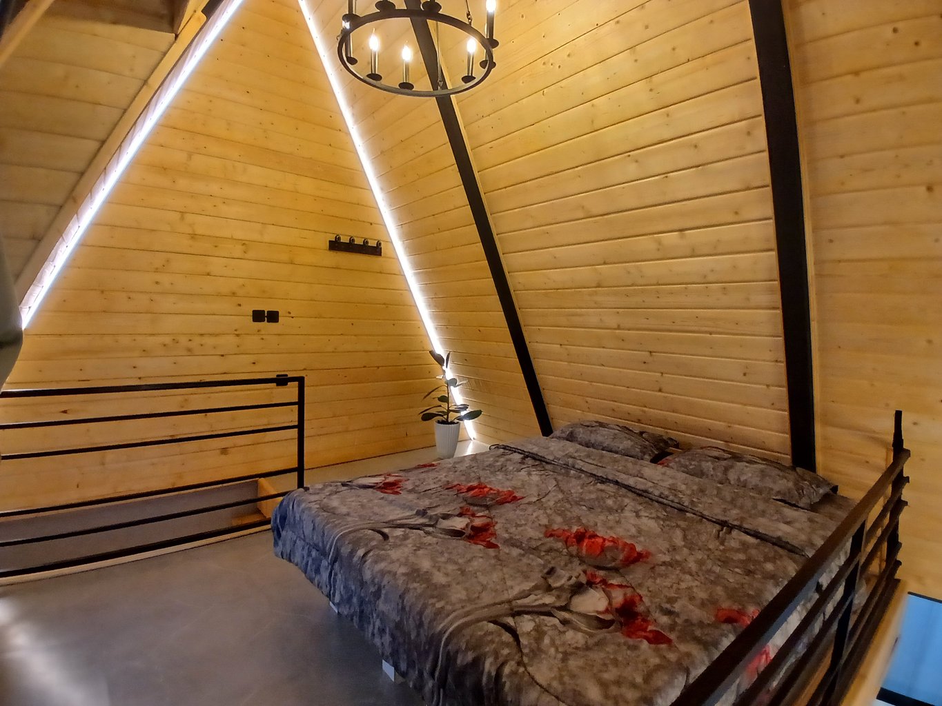 کلبه یک خوابه دوبلکس جکوزی دار نیل