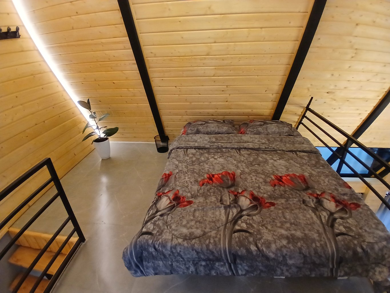 کلبه یک خوابه دوبلکس جکوزی دار نیل