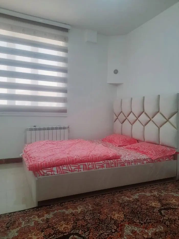 آپارتمان دوخوابه زارعی 1