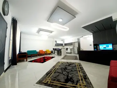 ویلا دوخوابه تریپلکس استخردار آبگرم ملورین