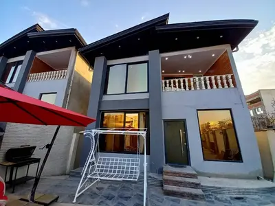 ویلا دوخوابه تریپلکس استخردار آبگرم ملورین