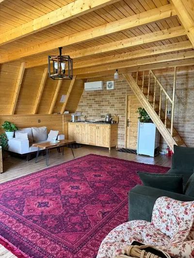 کلبه یک خوابه سوئیسی مهر