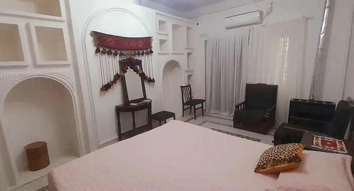 آپارتمان یک خوابه خانه نادری بلوار کشاورز واحد ۲