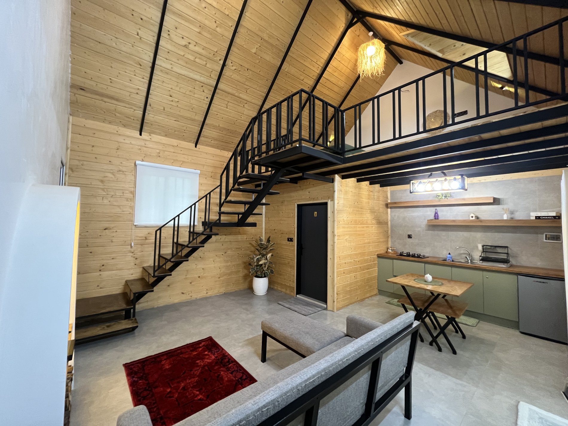 کلبه یک خوابه جکوزی دار نونا