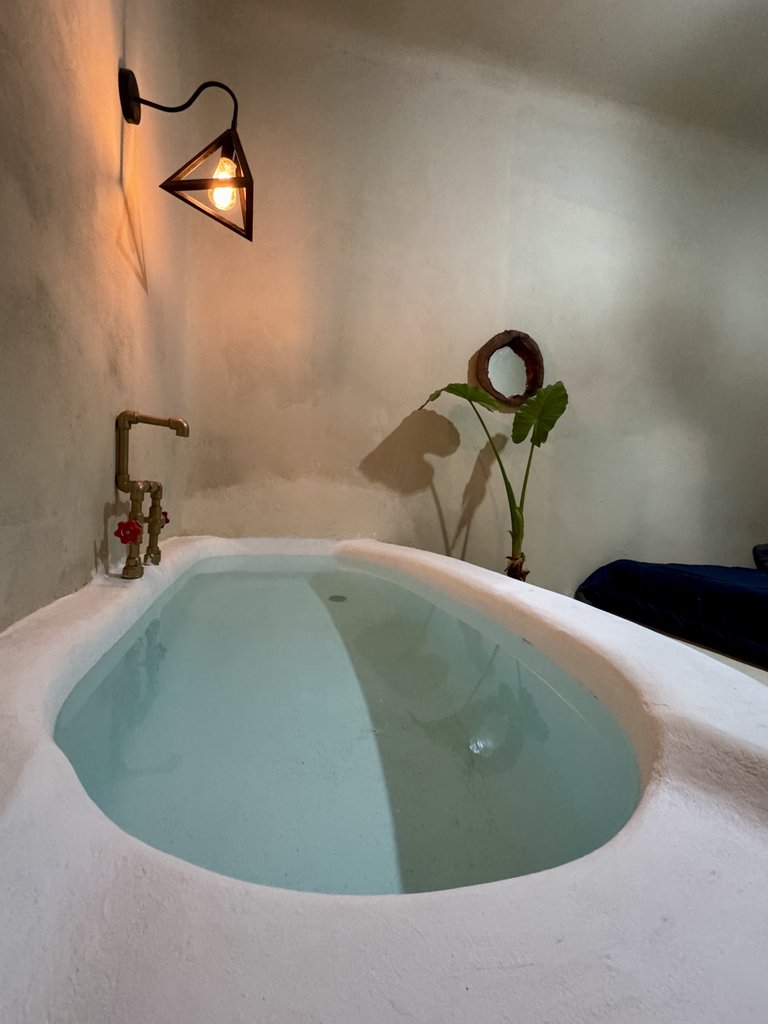 ویلا دوخوابه استخردار  احدی