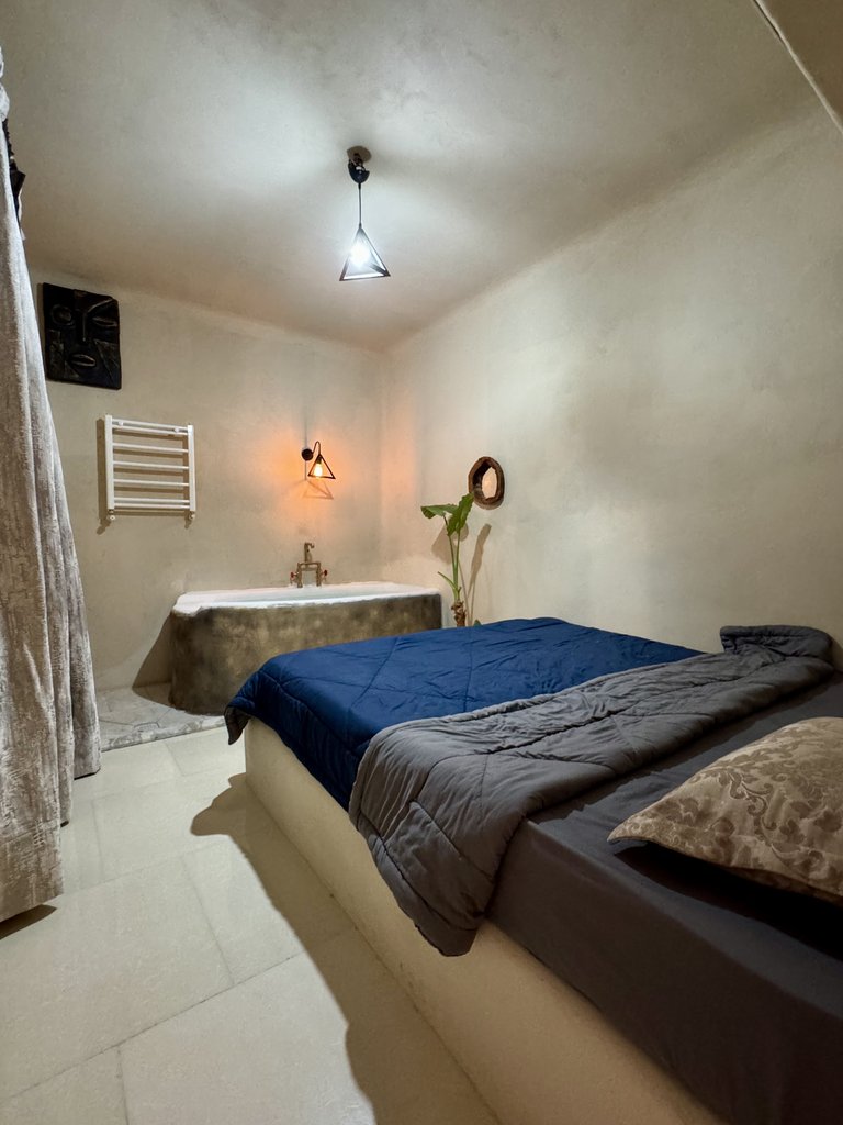 ویلا دوخوابه استخردار  احدی