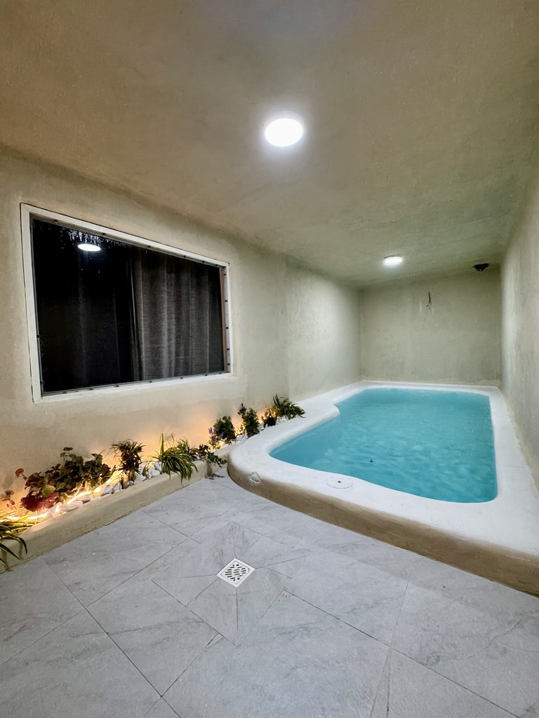 ویلا دوخوابه استخردار  احدی