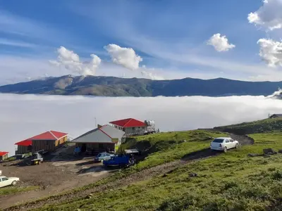 کلبه فلت اولسبلنگاه دریای ابر