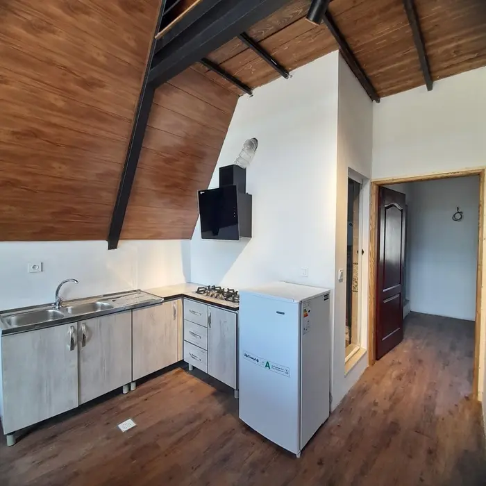 کلبه دوخوابه ساحلی بلوط - آشپزخانه