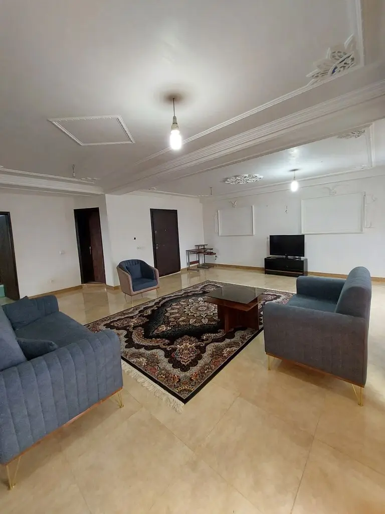 آپارتمان دوخوابه ساحلی هادی