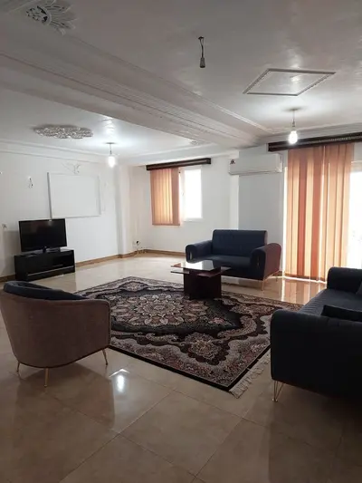 آپارتمان دوخوابه ساحلی هادی