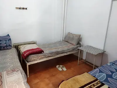 مسافرخانه تابش - واحد سه تخته