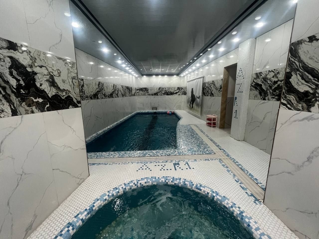 ویلا سه خوابه استخردار آذر 1