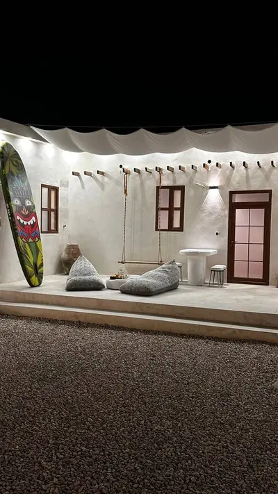 بومگردی مه نوش - واحد ماه 3