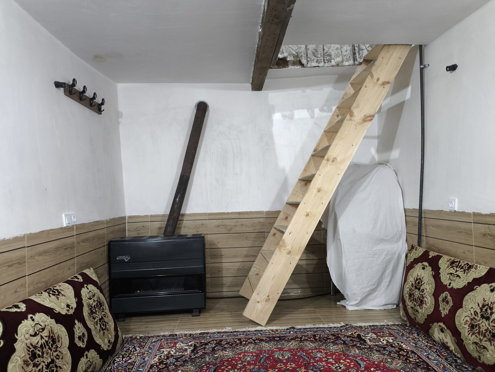 اقامتگاه سنتی سوران - واحد ۱