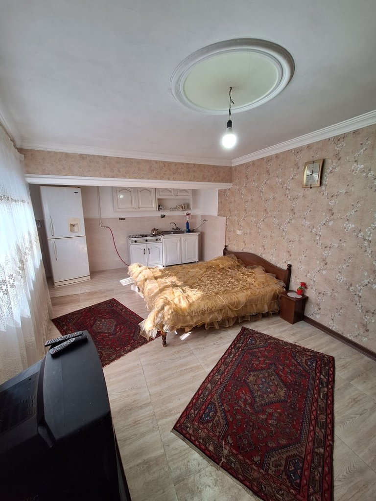 سوئیت فلت سعادتخواه