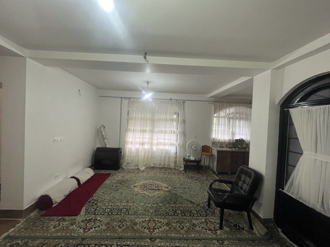 یک خوابه بلوط ۱