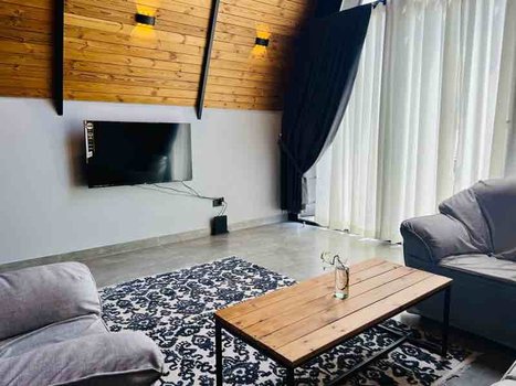 کلبه یک خوابه سوئیسی لونا - واحد نور - پذیرایی