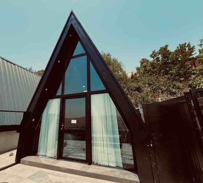 کلبه یک خوابه سوئیسی لونا - واحد نور