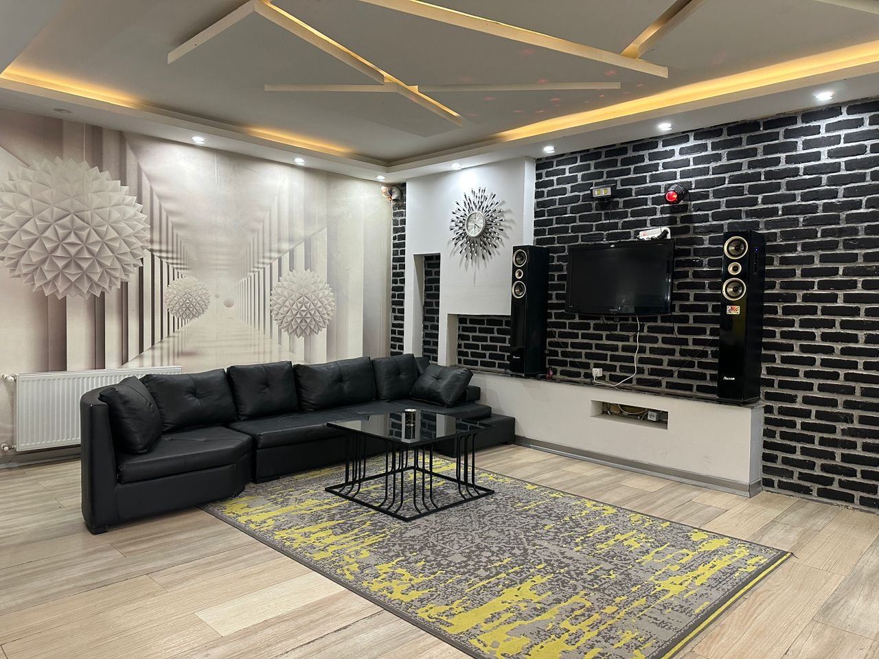 ویلا دوخوابه استخردار آبگرم رویسا