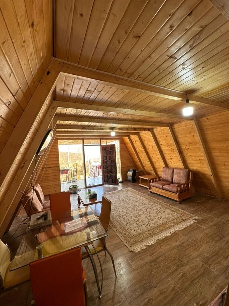 یک خوابه دوبلکس چوبی الماس