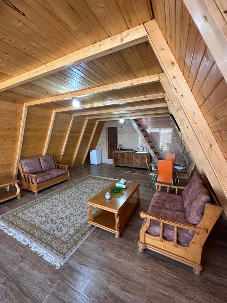 یک خوابه دوبلکس چوبی الماس