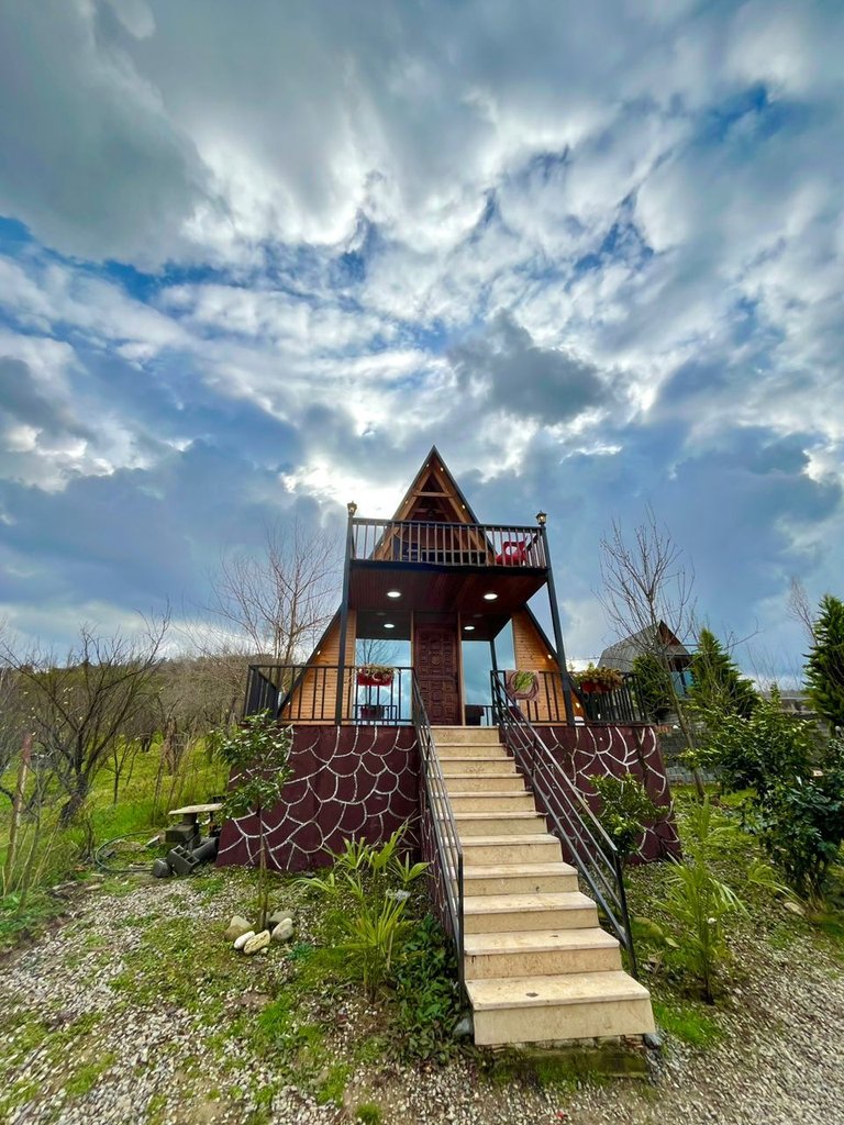 یک خوابه دوبلکس چوبی الماس