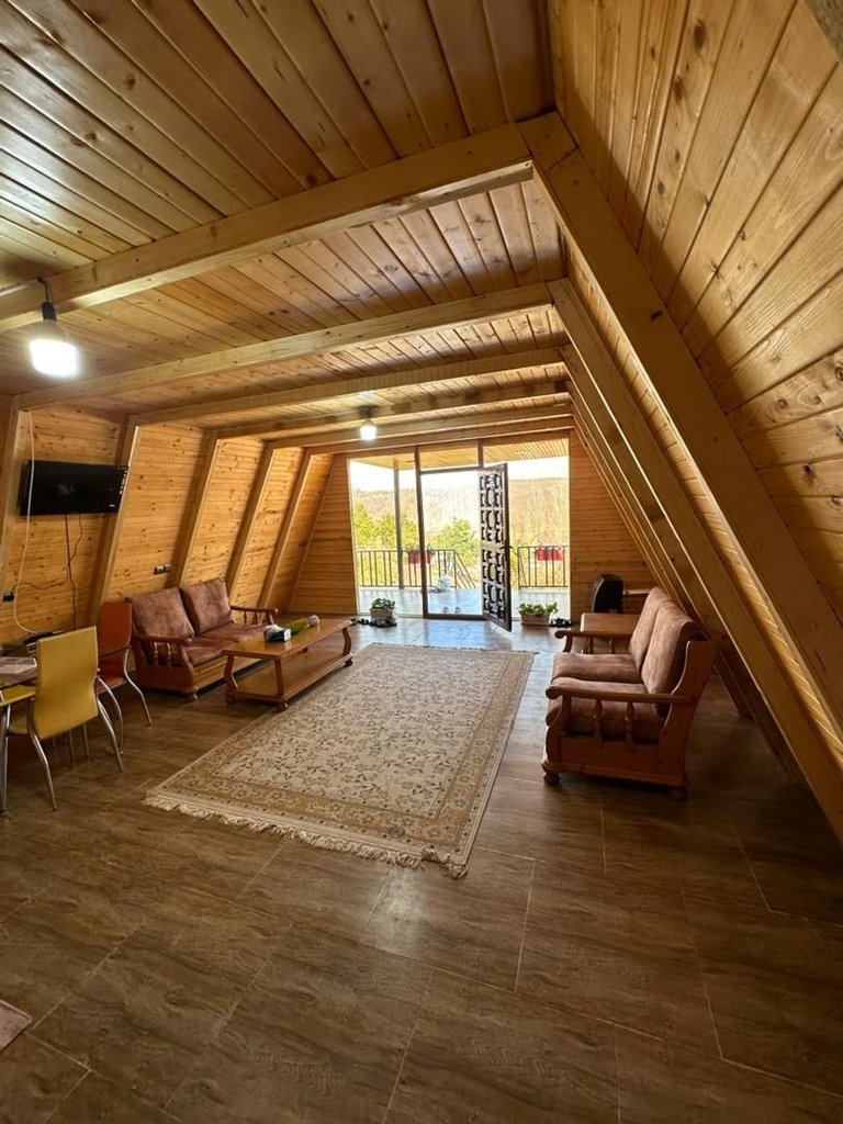 یک خوابه دوبلکس چوبی الماس