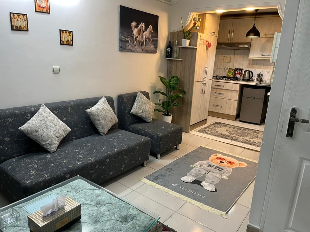 آپارتمان یک خوابه پروین ۱