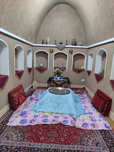 بومگردی غزال ابوزیدآباد - واحد 3