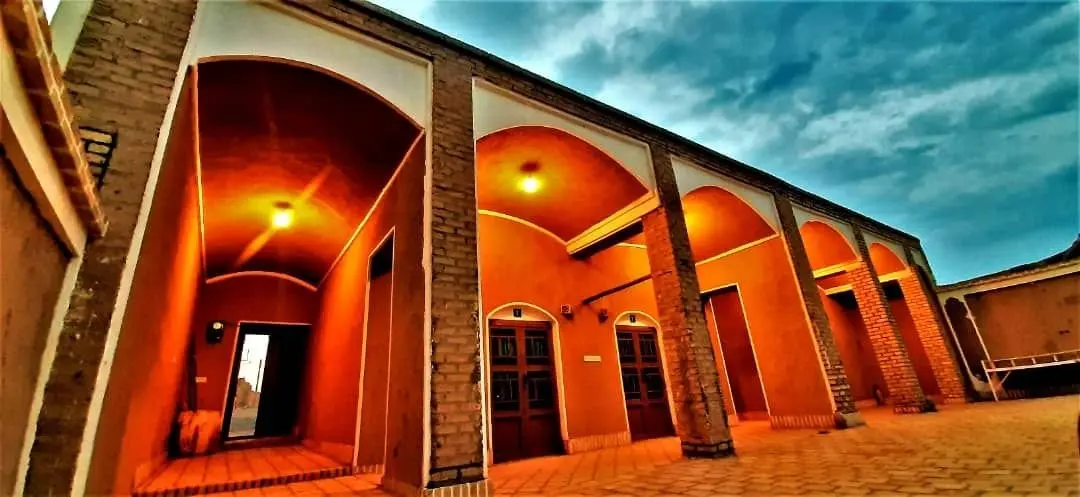 بوم گردی غزال ابوزیدآباد - واحد 3