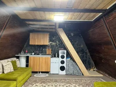 کلبه یک خوابه سوئیسی ونوس کنگلو