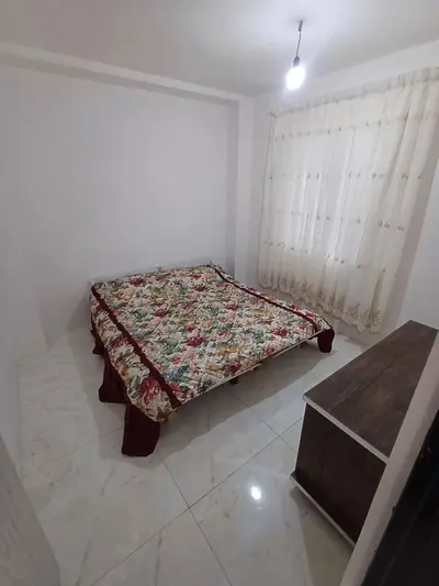 سوئیت یک خوابه لب روخانه مکا