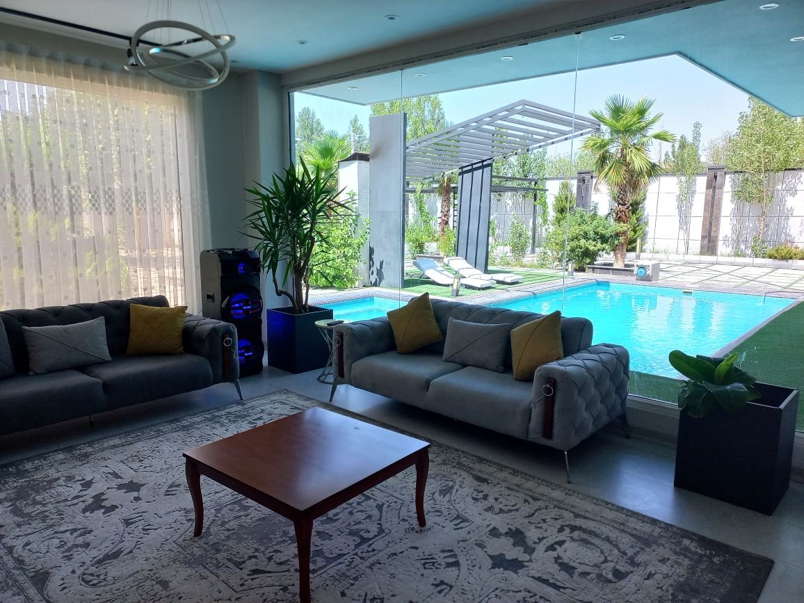 ویلا سه خوابه استخردار نیکان