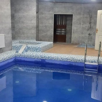 ویلا دوخوابه استخردار باغ سرهنگ