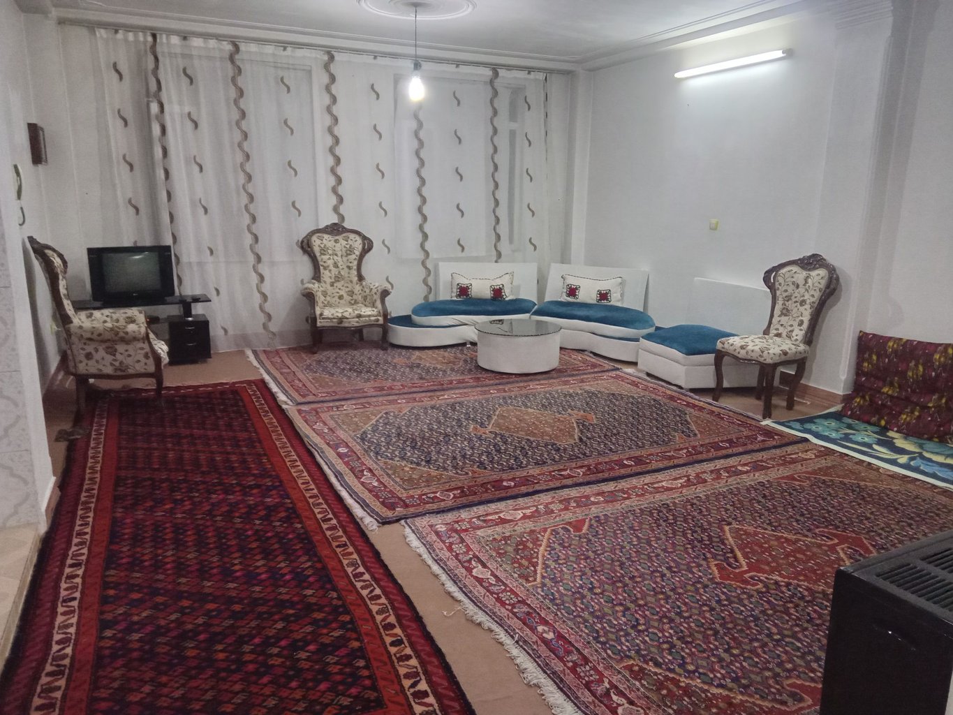 یک خوابه رادین 4