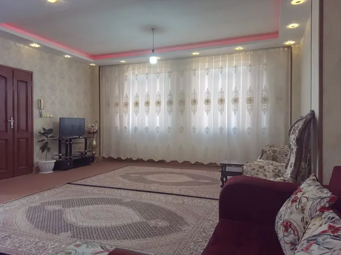 آپارتمان دوخوابه رادین ۵