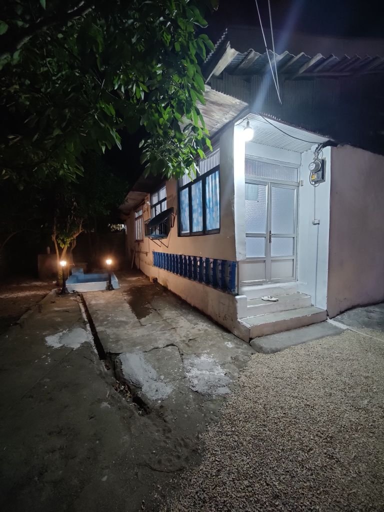 سه خوابه ساحلی پاییز