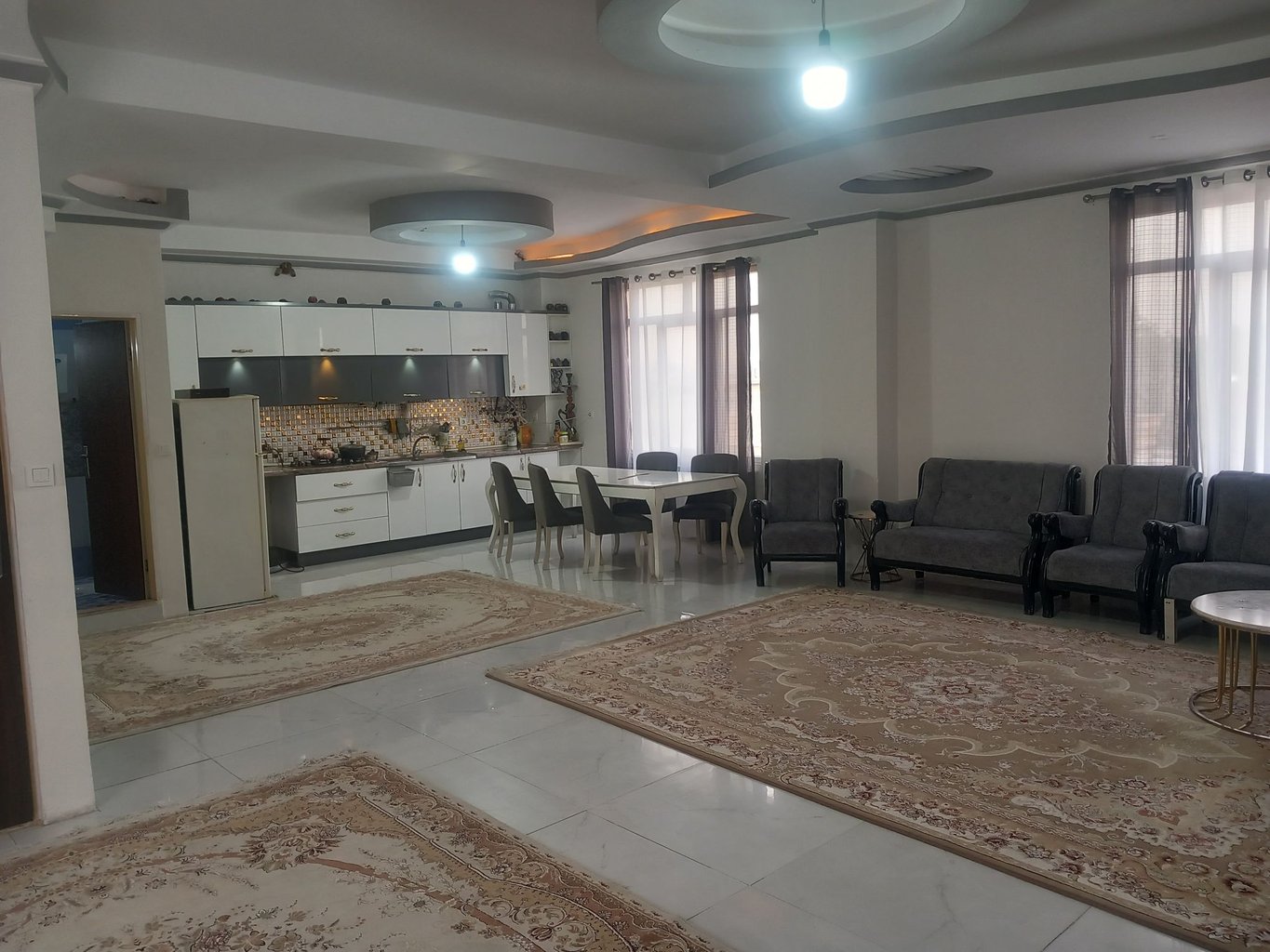 ویلا دوخوابه استخردار آبگرم باغ جلال