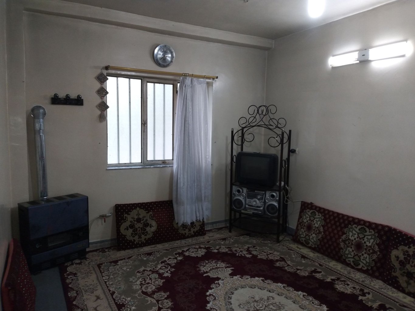 مسافرخانه فلت آبشار